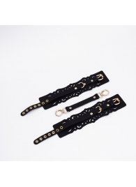 Черный кожаные оковы с узорами и золотистой фурнитурой - Crazy Handmade - купить с доставкой в Ессентуках