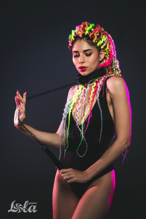 Черный ошейник с поводком Kinky - Lola Games - купить с доставкой в Ессентуках