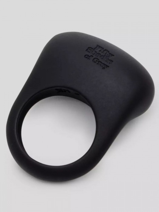 Черное эрекционное виброкольцо Sensation Rechargeable Vibrating Love Ring - Fifty Shades of Grey - в Ессентуках купить с доставкой